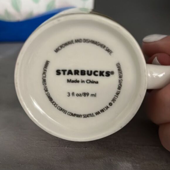 🎉Last deal 🎉Hong Kong Starbucks coffee cup ☕️ - Picture 3 of 5